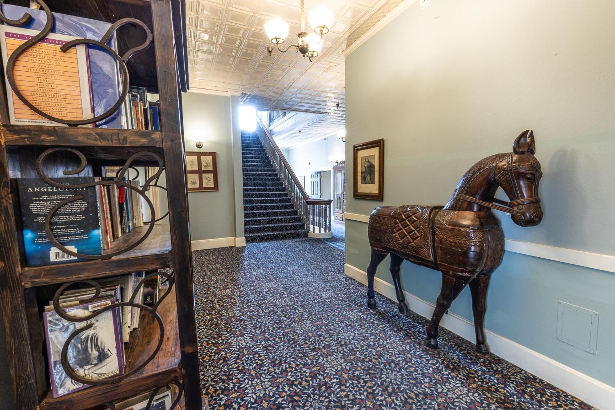Hotel Historic Plaza 3*