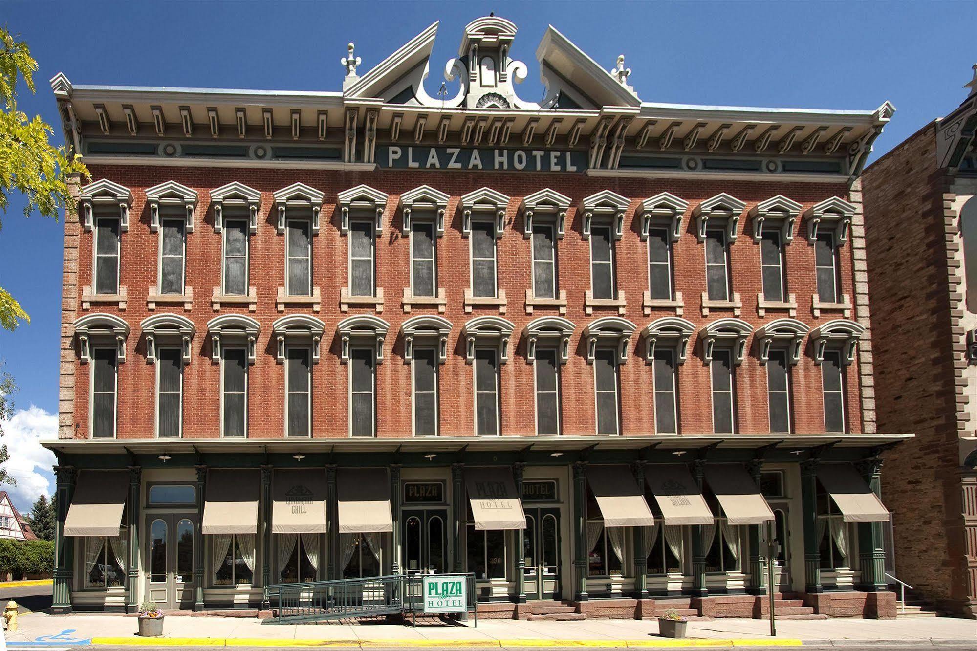 Historic Plaza 3*