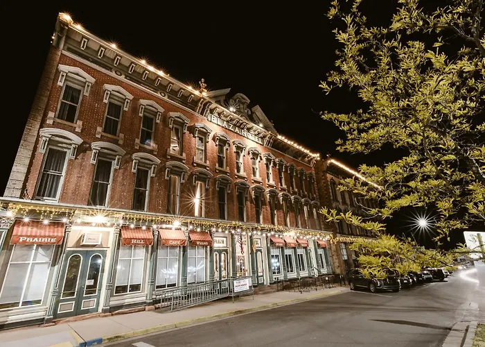 Historic Plaza Hotel